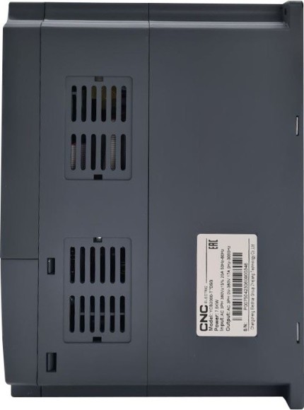 Векторный частотный преобразователь для трехфазных асинхронных двигателей серии IST200